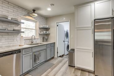 Pet Friendly Fultondale Home ~ 9 Mi To Birmingham!