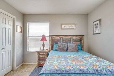 Quiet Country Home In Las Cruces W/ Horse Stalls!