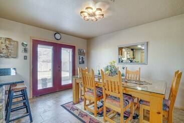 Quiet Country Home In Las Cruces W/ Horse Stalls!