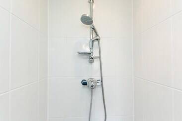 اقامتگاه Captivating 2 Bed House In Chesterfield