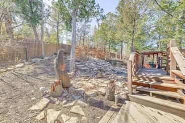 Ruidoso Cabin W/ Deck ~ 1 Mi To Midtown!