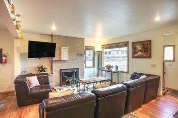 Spacious Coeur D  Alene Home < 1 Mi To Downtown
