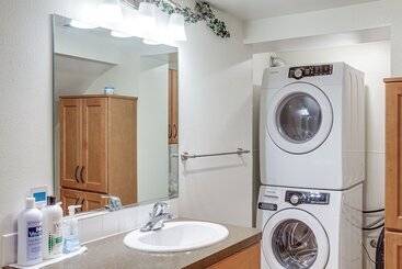 Spacious Coeur D  Alene Home < 1 Mi To Downtown