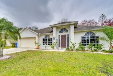 Kissimmee Oasis W/ Pool & Grill: 8 Mi To Disney!