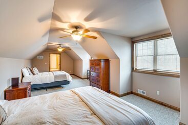 بيت ريفى Lakefront Waterford Home W/ Game Room & Grills!