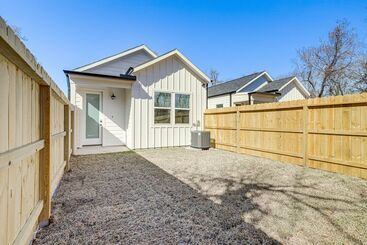 Modern Houston Vacation Rental, 8 Mi To Downtown!