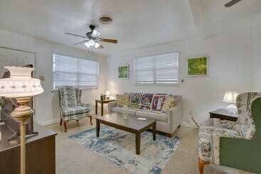 5 Mi To City Park: Charming Home Near Nola!