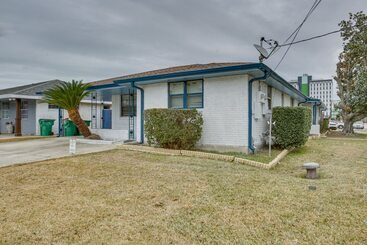 5 Mi To City Park: Charming Home Near Nola!