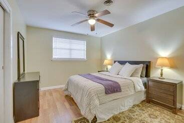 5 Mi To City Park: New Orleans Area Home