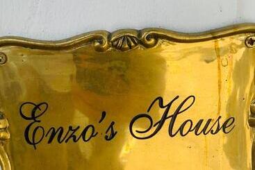 پانسیون Enzo’s House