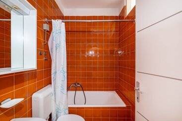 پانسیون Room In Guest Room   Cozy Room Near Beach L