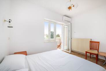 پانسیون Room In Guest Room   Cozy Room Near Beach L
