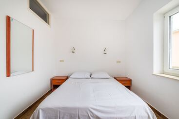 پانسیون Room In Guest Room   Cozy Room Near Beach L
