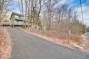 Pet Friendly Albrightsville Home W/ Game Room!