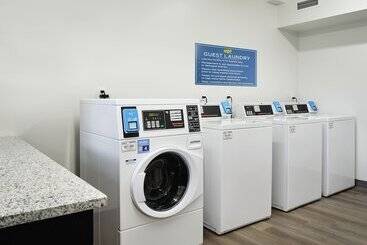 Stayapt Suites College Station
