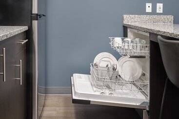 Stayapt Suites College Station