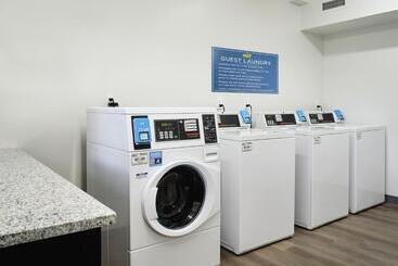 Stayapt Suites College Station