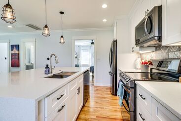 Updated Austin Home ~ 1 Block To Hike/bike Trail!