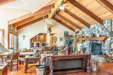 Frosted Shore By Avantstay Luxury Lake Views