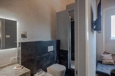 هتل Borgo Elissa