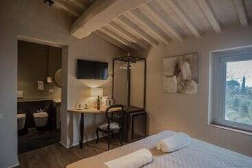 هتل Borgo Elissa