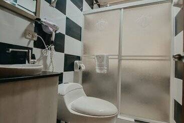 Britney Hotel Machala