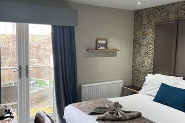 The New Hobbit Hotel Rooms