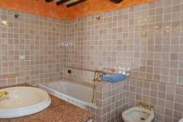 هتل Agriturismo La Conte