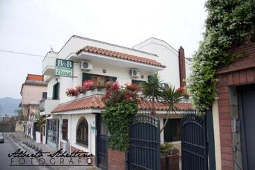 هتل B&b Elena