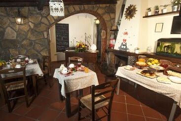 هتل B&b Elena