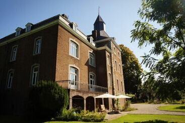 هتل B&b Kasteel Nijswiller