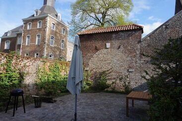 هتل B&b Kasteel Nijswiller