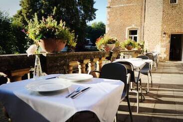 هتل B&b Kasteel Nijswiller