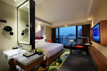 هتل Hampton By Hilton Guangzhou Zhujiang New Town
