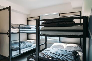 هتل Hi Jasper Hostel