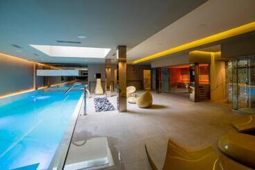 هتل Spa Elia