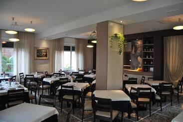 هتل Villa Mon Toc