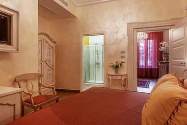 پانسیون Relais Empire