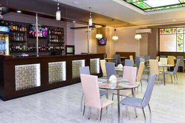 Skif Hotel & Spa