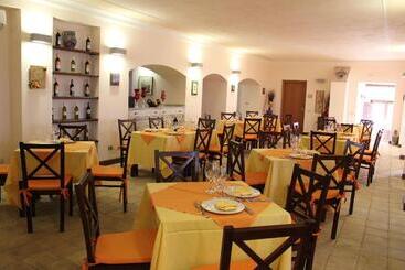هتل Agriturismo Sirignano Wine Resort