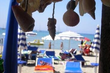 هتل Blue Island Villa Caterina