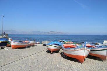 هتل Blue Island Villa Caterina