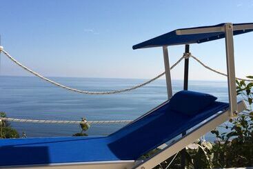 هتل Blue Island Villa Caterina