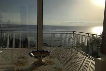 هتل Blue Island Villa Caterina