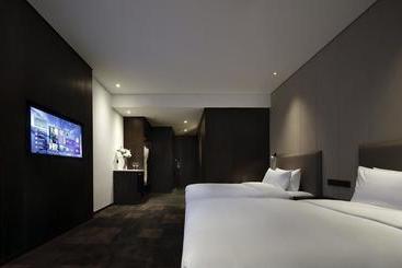 酒店 Ease House Luoyang