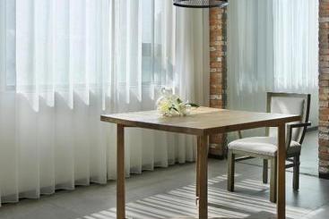 酒店 Ease House Luoyang