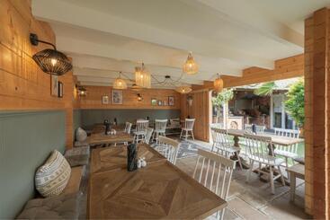 Florence Suite Boutique Hotel And Restaurant