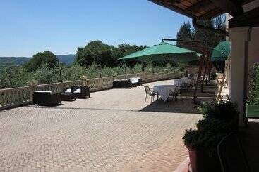 هتل Locanda Degli Ulivi