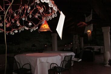 هتل Locanda Degli Ulivi