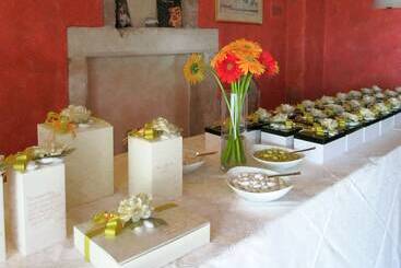 هتل Locanda Degli Ulivi
